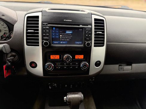 Used 2017 Nissan Frontier PRO-4X w/ Pro-4x Luxury Package image 14