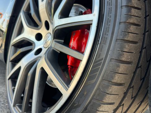 Used 2017 Maserati Ghibli S image 8