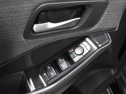 Certified 2023 Nissan Rogue SV AWD/4WD image 15