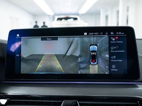 Used 2022 BMW M5 w/ Competition Package image 13