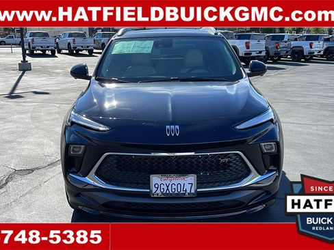 Used 2024 Buick Encore GX Sport Touring w/ Advanced Technology Package image 8