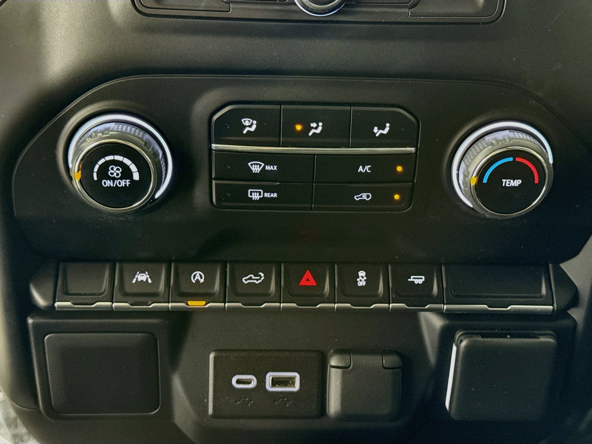 Used 2022 Chevrolet Silverado 1500 Custom RWD image 17