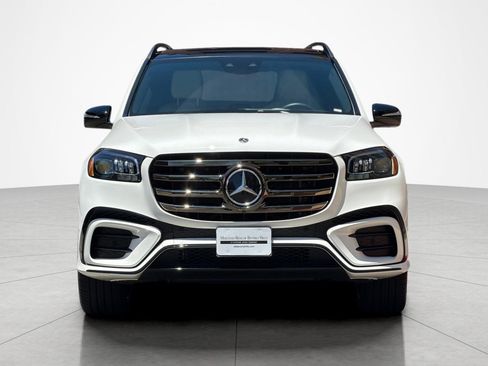 Used 2026 Mercedes-Benz GLS 450 4MATIC image 8