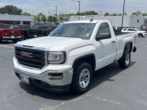 Used 2018 GMC Sierra 1500 2WD Regular Cab w/ Sierra Convenience Package image 8