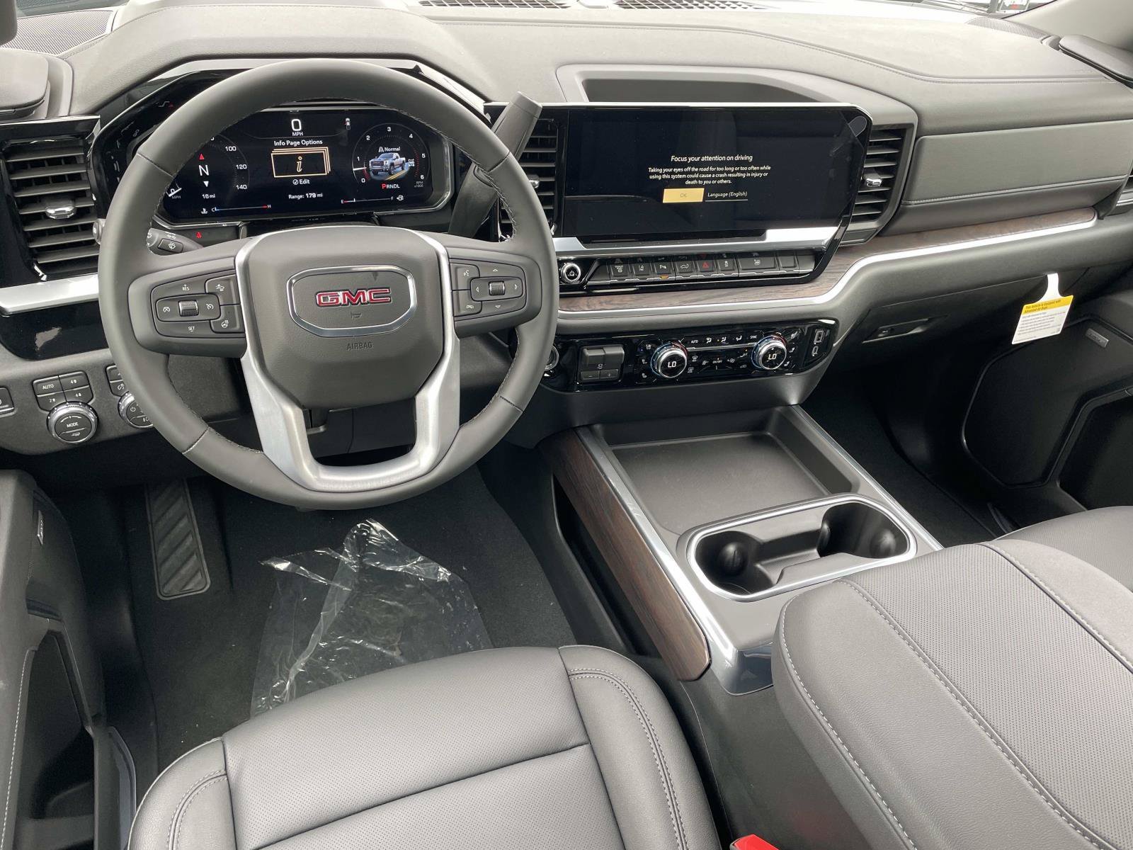New 2026 GMC Sierra 3500 SLT w/ SLT Premium Package AWD/4WD image 9