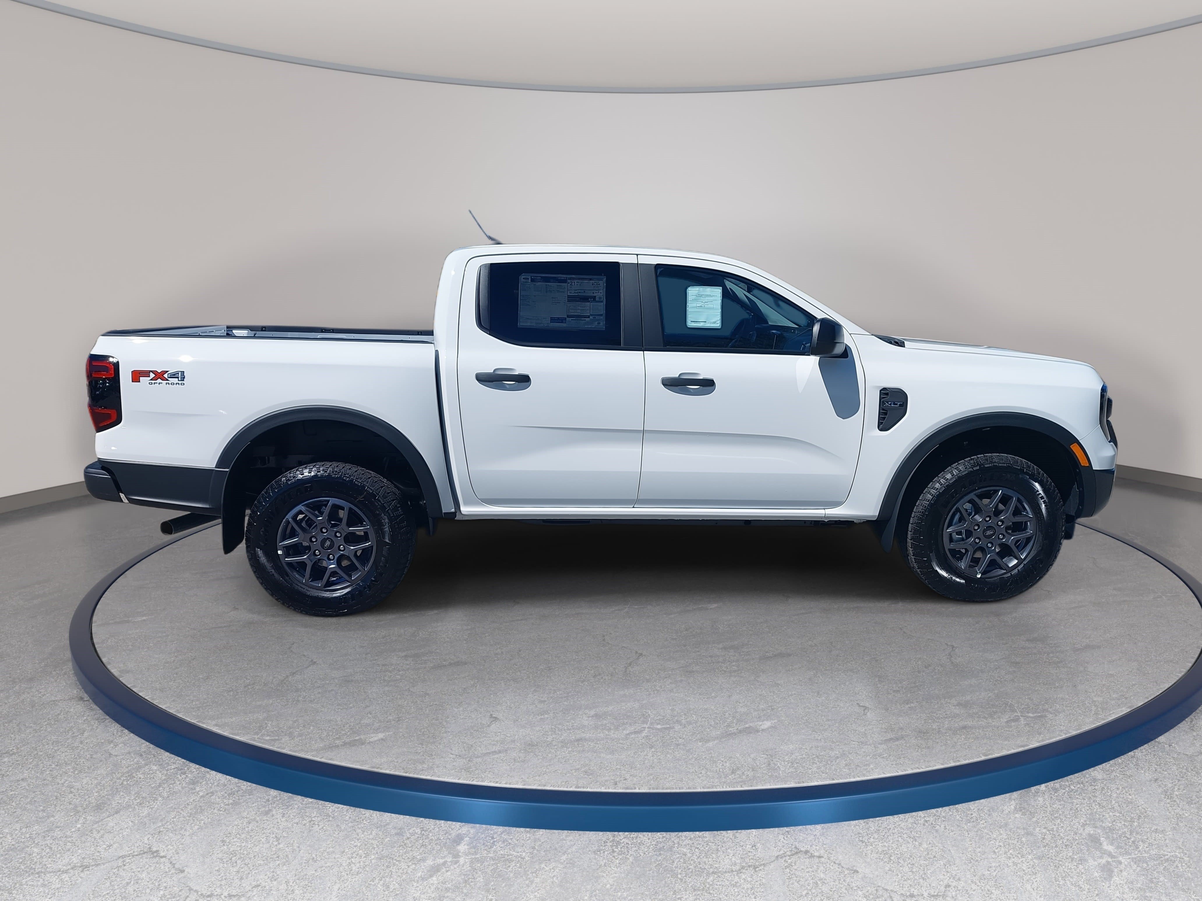 New 2026 Ford Ranger XLT w/ Equipment Group 301A High AWD/4WD image 4