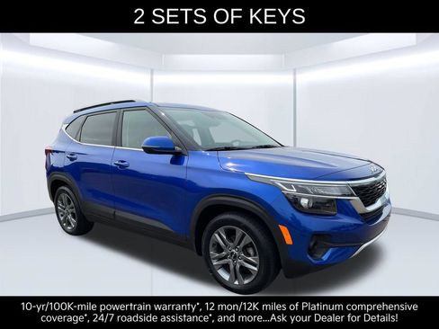 Used 2023 Kia Seltos S w/ Navigation Package FWD image 9