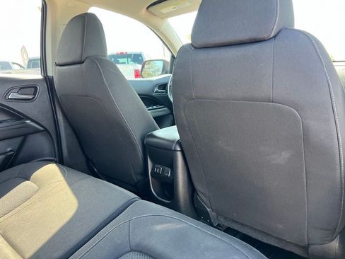 Used 2018 Chevrolet Colorado LT w/ LT Convenience Package RWD image 24