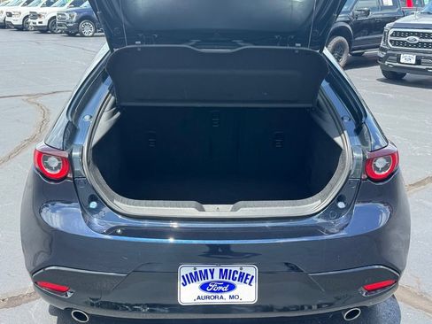 Used 2024 MAZDA MAZDA3 s FWD image 26