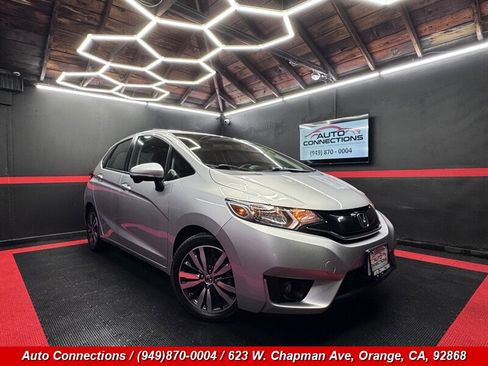 Used 2015 Honda Fit EX image 1