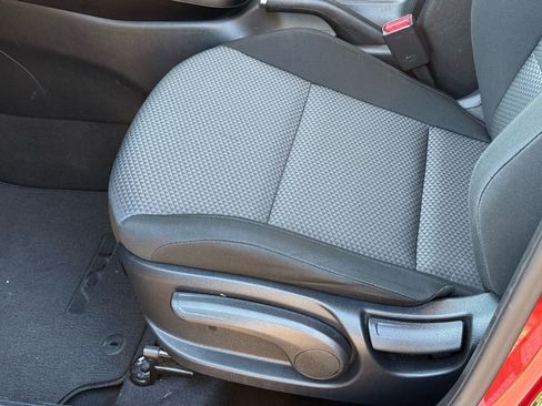 Used 2024 Kia Soul LX w/ Option Group 015 image 15