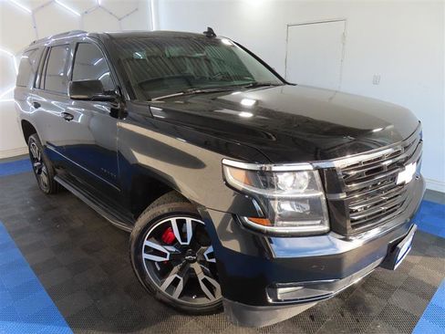 Used 2018 Chevrolet Tahoe Premier AWD/4WD image 4