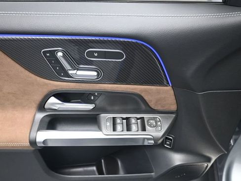 Used 2026 Mercedes-Benz GLB 250 GLB 250 image 20