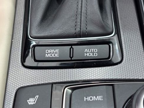 Used 2017 Genesis G80 3.8 w/ Option Group 03 image 38