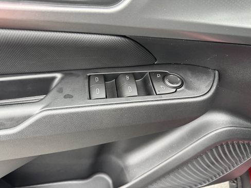 New 2026 Chevrolet Equinox EV RS image 11