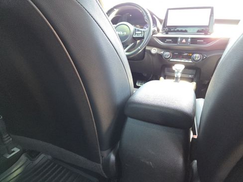 Used 2023 Kia Forte GT-Line w/ GT-Line Premium Package FWD image 24