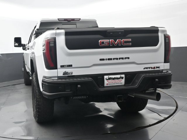Used 2025 GMC Sierra 2500 AT4X w/ AT4X AEV Edition AWD/4WD image 4