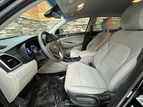 Used 2019 Hyundai Tucson SE image 27
