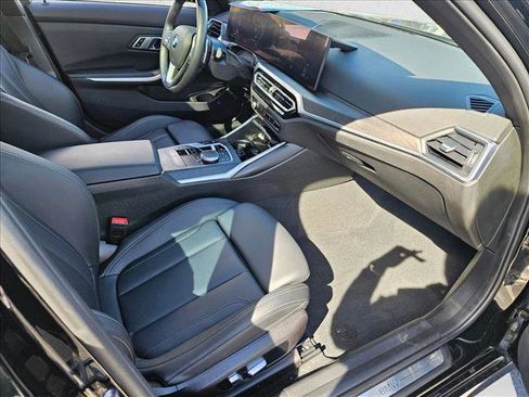 Used 2023 BMW 330i Sedan image 21