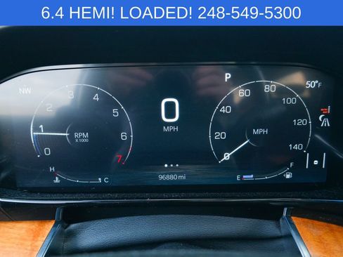 Used 2022 Jeep Grand Wagoneer Series III w/ Rear Seat Video Group 1 AWD/4WD image 17