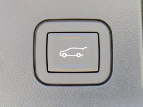 New 2026 Chevrolet Equinox RS w/ Convenience Package III image 8