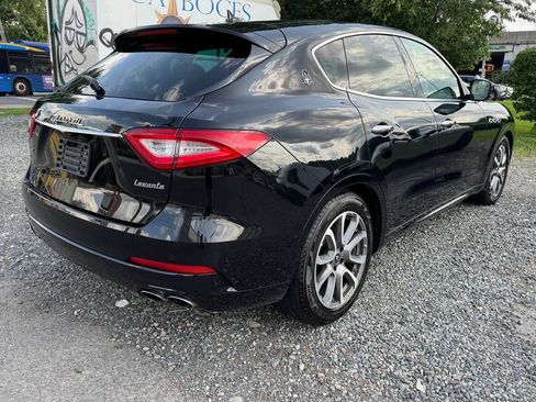 Used 2020 Maserati Levante S AWD/4WD image 5