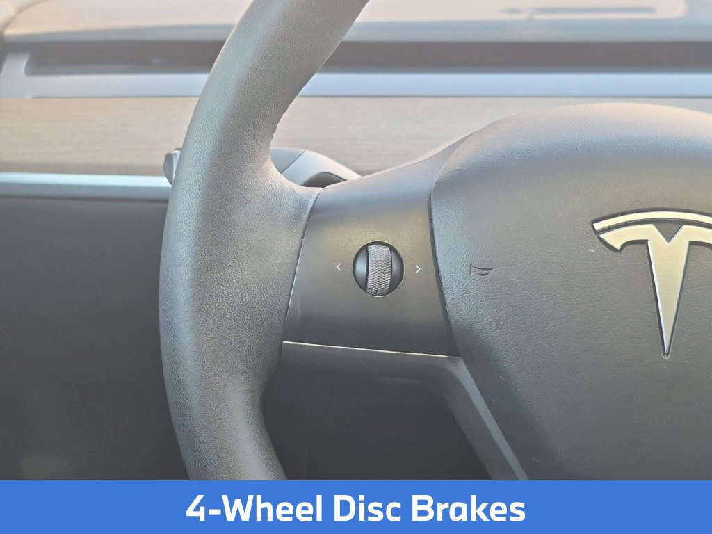 Used 2022 Tesla Model Y Long Range AWD/4WD image 20