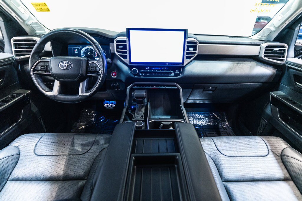 Used 2024 Toyota Tundra Limited w/ TRD Off-Road Package AWD/4WD image 14