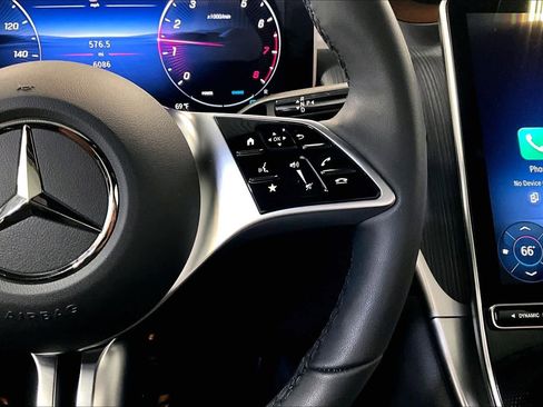 Used 2026 Mercedes-Benz GLC 300 4MATIC image 24