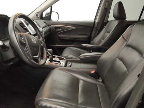 Used 2017 Honda Ridgeline RTL-T image 17