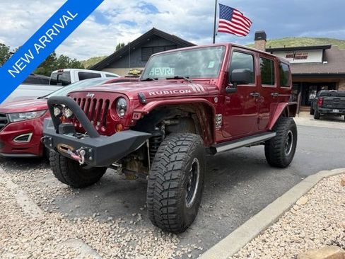 Used 2013 Jeep Wrangler Unlimited Rubicon w/ Connectivity Group AWD/4WD image 1