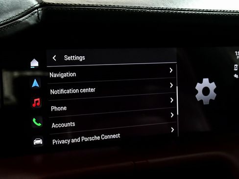 Used 2022 Porsche Taycan image 26