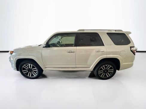 Used 2023 Toyota 4Runner Limited AWD/4WD image 9