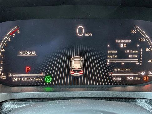 Used 2024 Acura MDX SH-AWD w/ Technology Package image 11