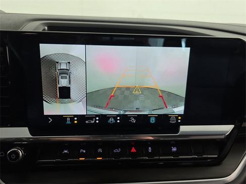 Used 2022 GMC Sierra 1500 SLT w/ SLT Premium Plus Package image 17