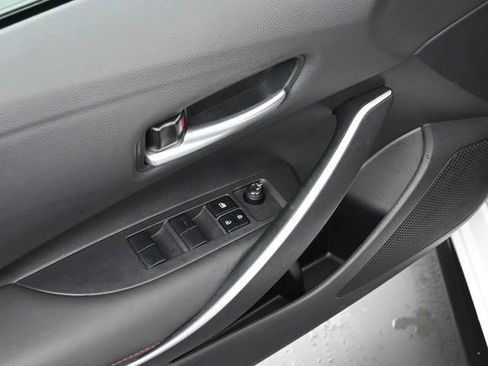 Used 2023 Toyota Corolla SE image 24