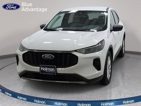 Certified 2023 Ford Escape Active FWD image 1