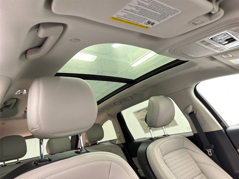 New 2026 Lincoln Nautilus Reserve image 14