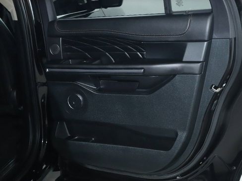 Used 2020 Ford Expedition Max Platinum image 34