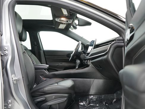 Used 2022 Jeep Compass High Altitude image 11