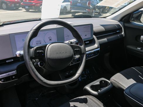Certified 2024 Hyundai Ioniq 5 SEL RWD image 40