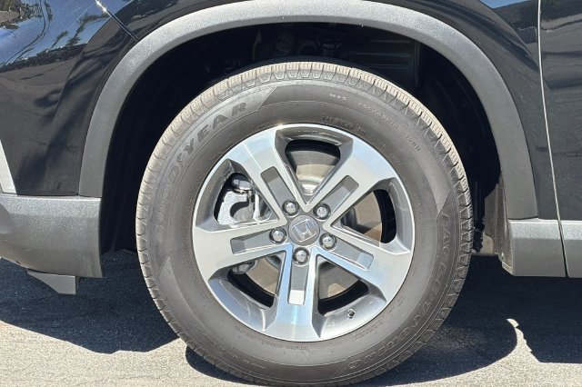 Certified 2025 Honda Pilot EX-L image 36