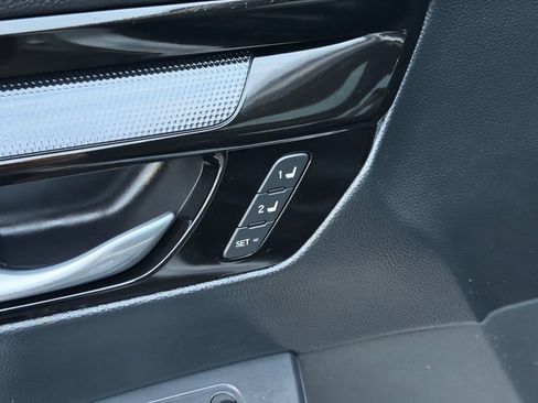 Used 2023 Honda CR-V EX-L image 13