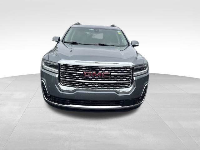 Used 2020 GMC Acadia Denali w/ Technology Package AWD/4WD image 2