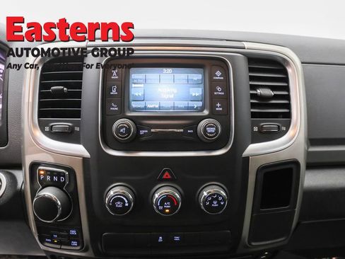 Used 2020 RAM 1500 Classic SLT image 12
