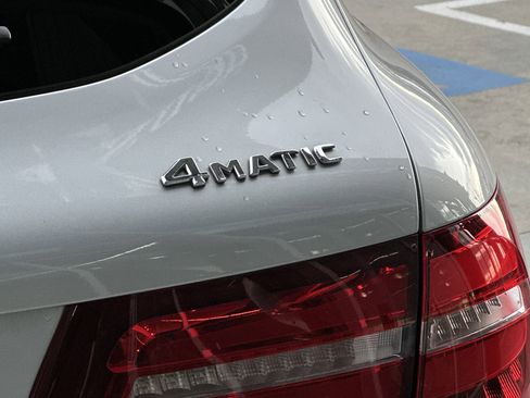 Certified 2018 Mercedes-Benz GLC 300 4MATIC image 31