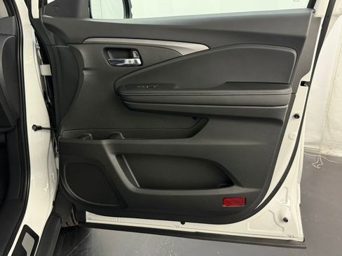 New 2026 Honda Ridgeline RTL image 23