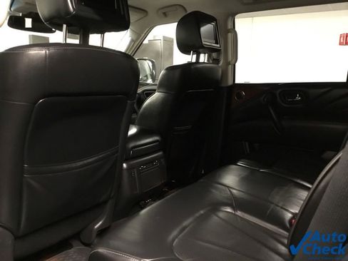 Used 2017 INFINITI QX80 4WD w/ Deluxe Technology Package image 29