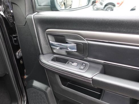 Used 2018 RAM 1500 Sport w/ Sport Premium Group image 39