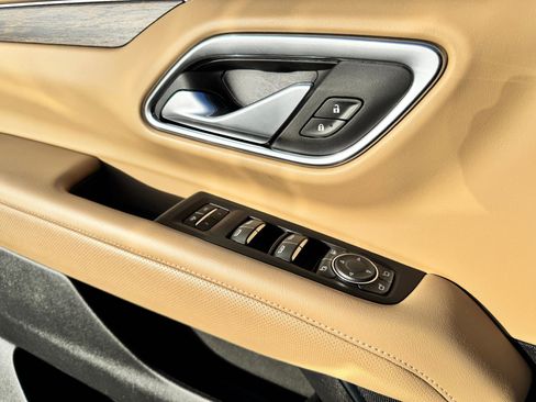 Used 2024 Chevrolet Tahoe Premier image 30